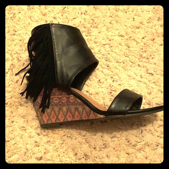 rampage black wedges